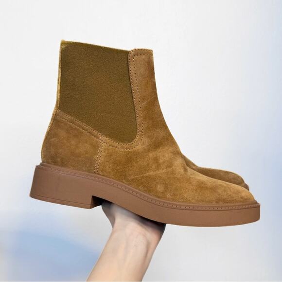Vince Kegan Brown Suede Leather Chelsea Ankle Boots Water Resistant Womens Sz 9 - Picture 1 of 8